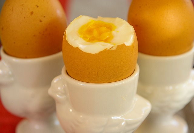 boiled-eggs-1135746_640